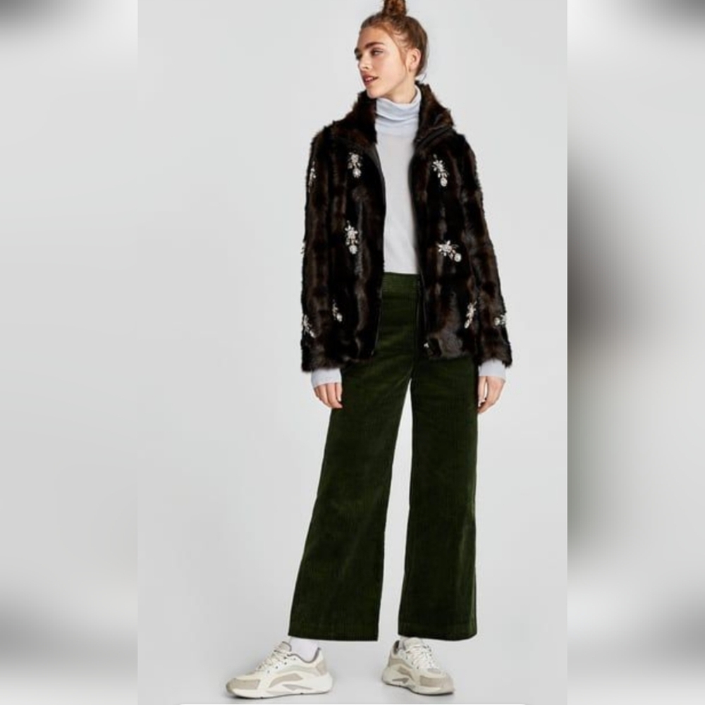 Elegant Black Faux Fur Women's Jacket